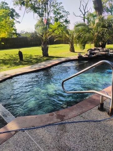 75 Private Road 2102, Liberty, TX 77575