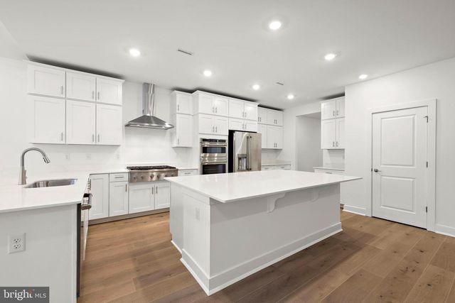 49 AARON TRUEHART, Titusville, NJ 08560