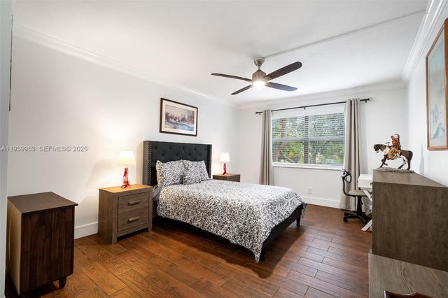 7100 Nova Dr 203A, Davie, FL 33317