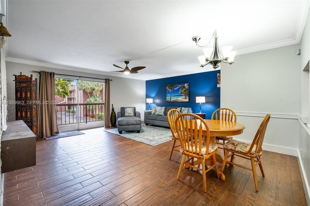 7100 Nova Dr 203A, Davie, FL 33317