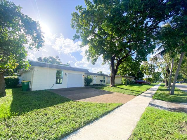 7805 NW 67th Ave 7805, Tamarac, FL 33321