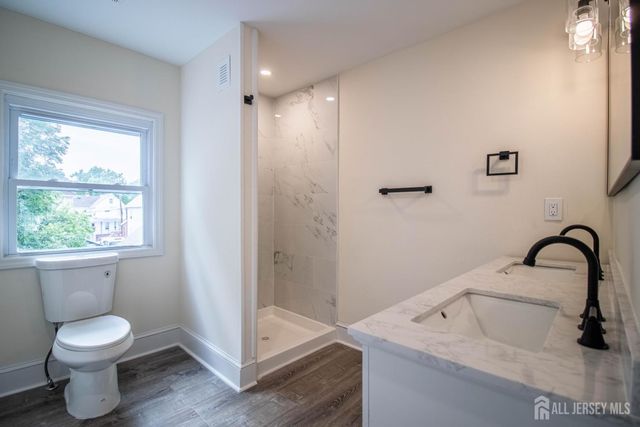 10 Lincoln Street, South River, NJ 08882