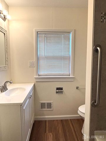 10 Lincoln Street, South River, NJ 08882