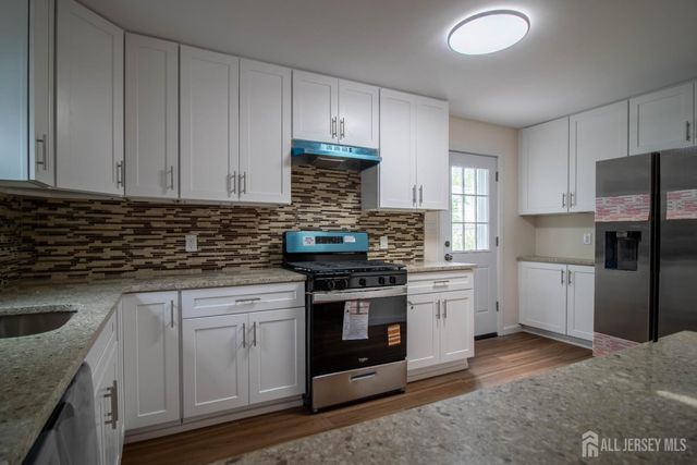 10 Lincoln Street, South River, NJ 08882