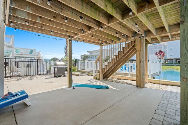 6106 Nixon St., North Myrtle Beach, SC 29582