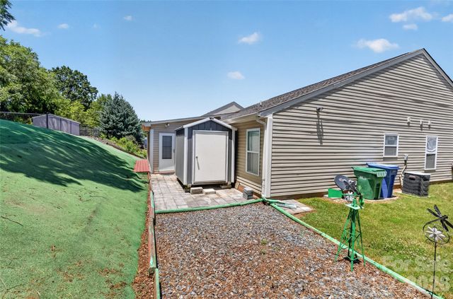 627 Smokehouse Lane, Albemarle, NC 28001