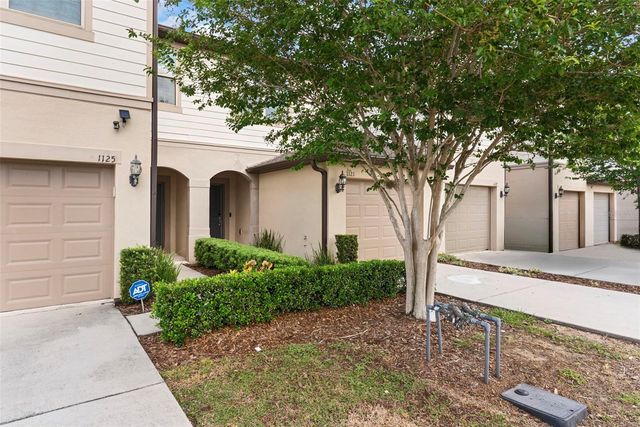 1121 PAVIA DRIVE, Apopka, FL 32703