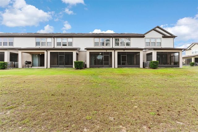 1121 PAVIA DRIVE, Apopka, FL 32703