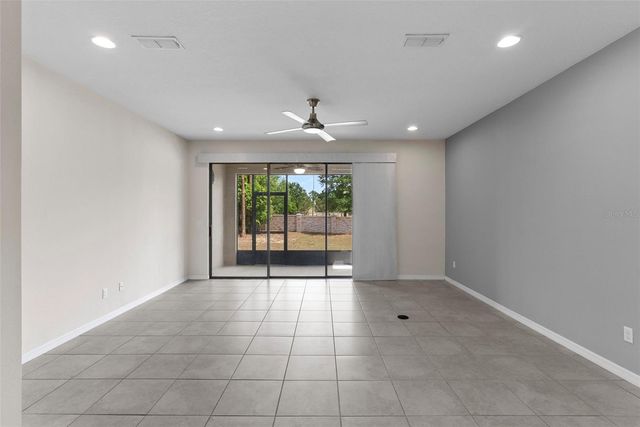 1121 PAVIA DRIVE, Apopka, FL 32703