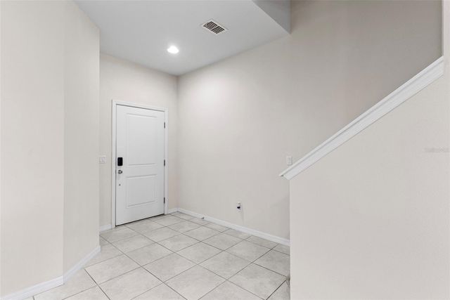 1121 PAVIA DRIVE, Apopka, FL 32703