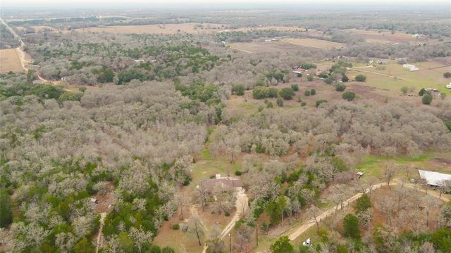 191 Clydesdale DR, Dale, TX 78616