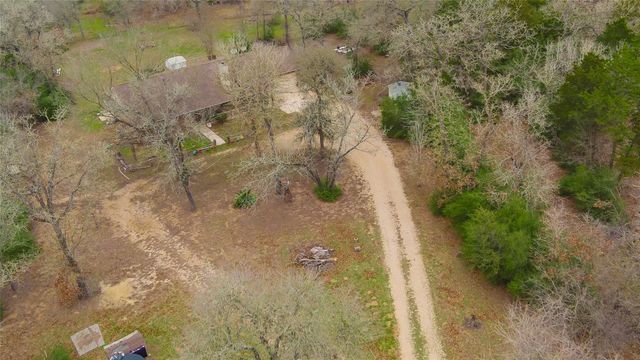 191 Clydesdale DR, Dale, TX 78616