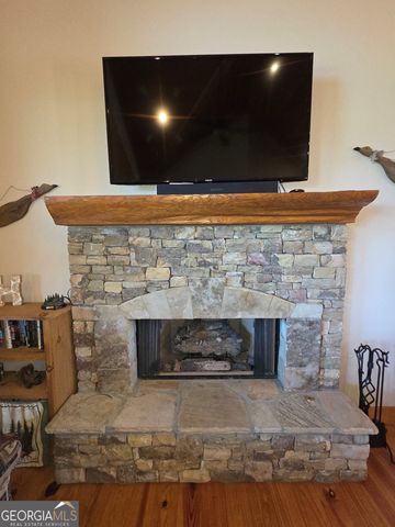 182 Loop Lane, Blairsville, GA 30512