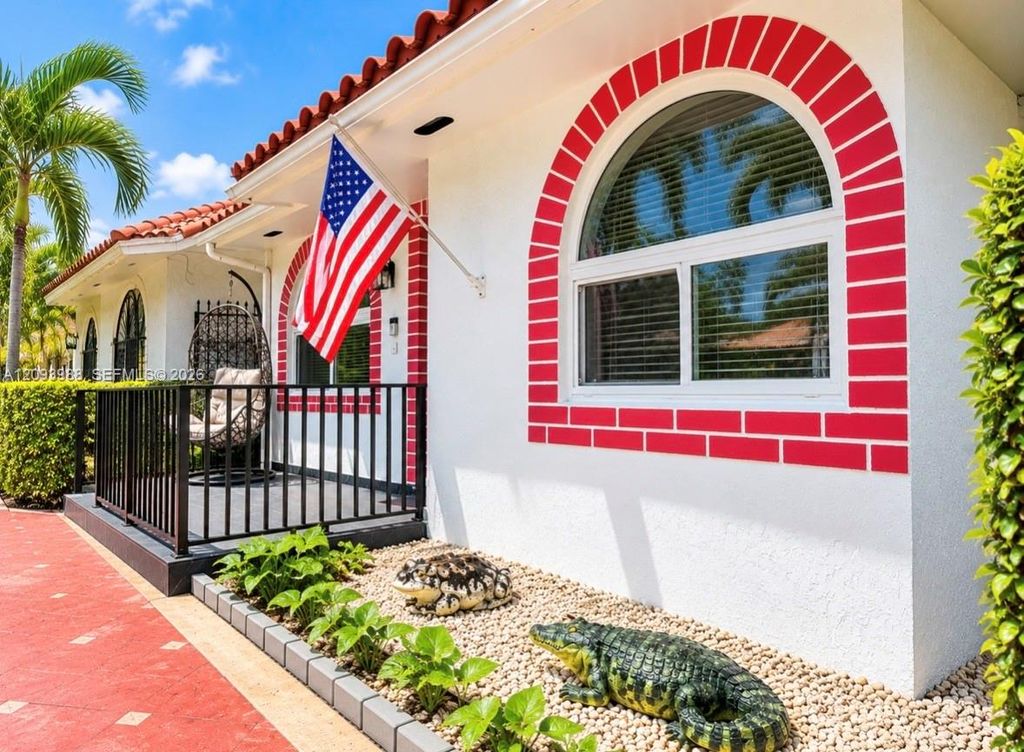 5920 W 20th Lane, Hialeah, FL 33016