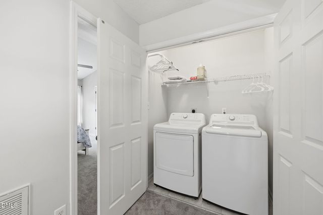 304 Stone Hedge Court, Holly Springs, NC 27540