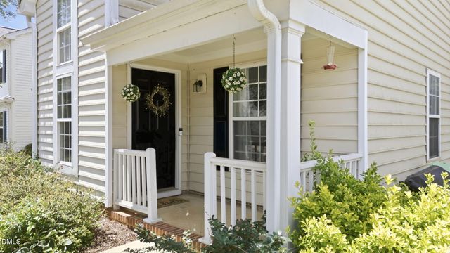 304 Stone Hedge Court, Holly Springs, NC 27540