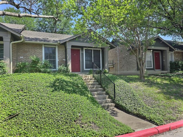 1015 E Yager LN 172, Austin, TX 78753