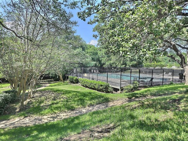 1015 E Yager LN 172, Austin, TX 78753