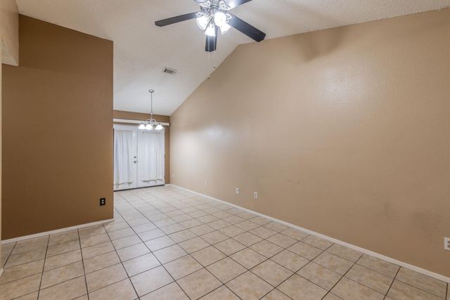1015 E Yager LN 172, Austin, TX 78753