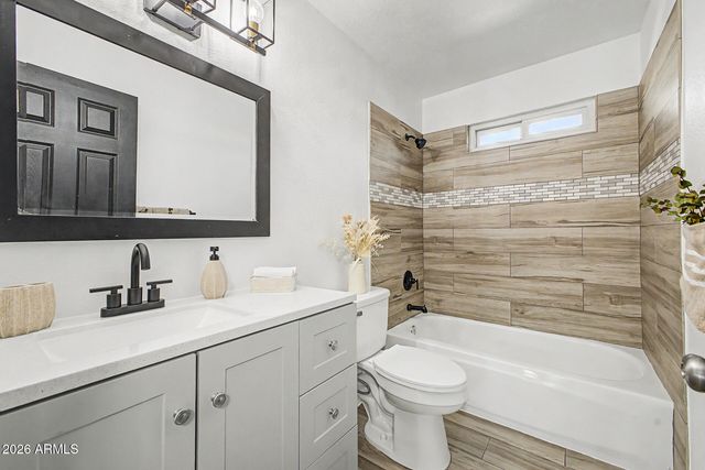 123 N 132ND Place, Chandler, AZ 85225