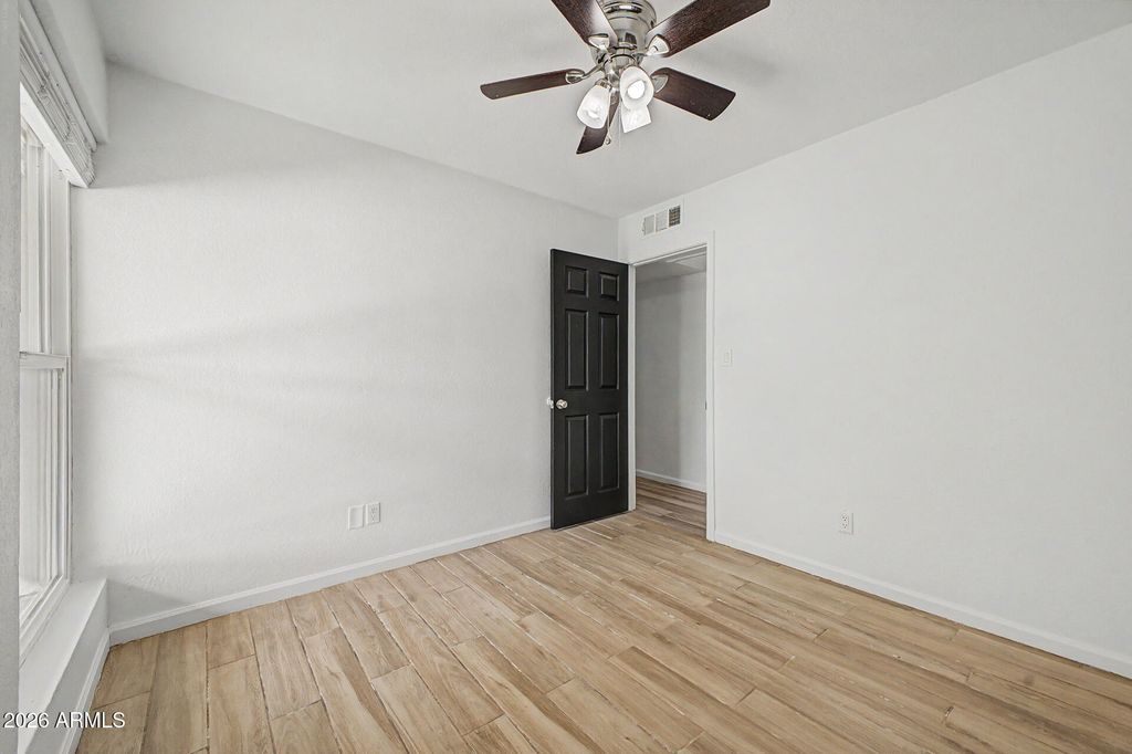 Image 17 of property listing at 123 N 132ND Place, Chandler, AZ 85225