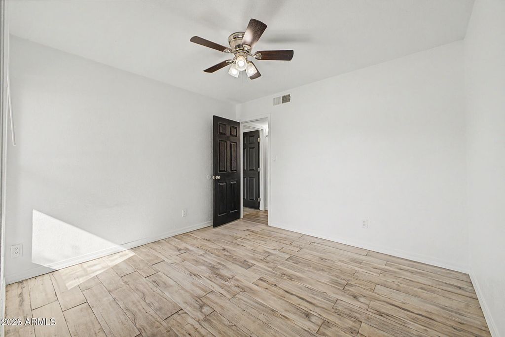 Image 19 of property listing at 123 N 132ND Place, Chandler, AZ 85225