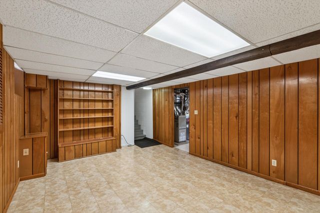 3629 Pilgrim Lane N, Plymouth, MN 55441