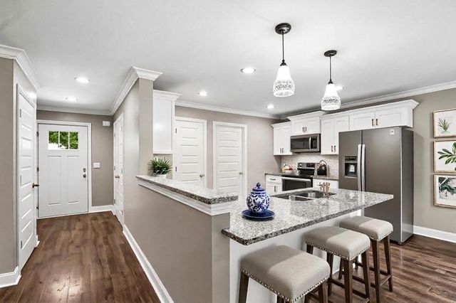 2320 Bearden Rd, Clarksville, TN 37043