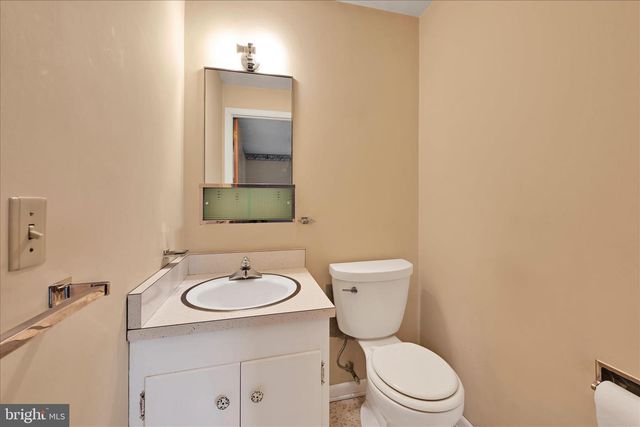 109 SPRUCE ST, Lebanon, PA 17042