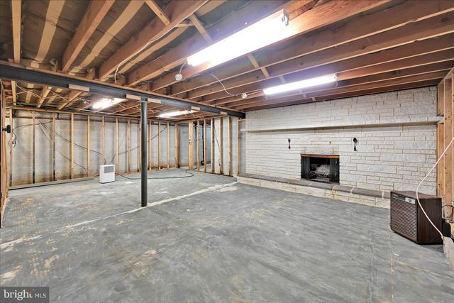 109 SPRUCE ST, Lebanon, PA 17042
