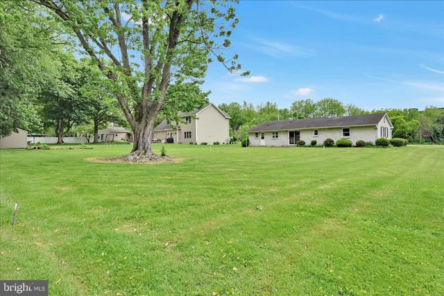 109 SPRUCE ST, Lebanon, PA 17042