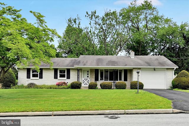 109 SPRUCE ST, Lebanon, PA 17042