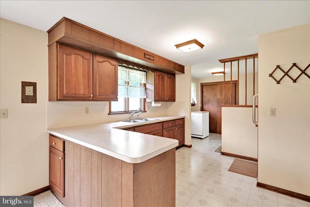 109 SPRUCE ST, Lebanon, PA 17042