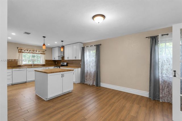 20301 SW 105th Avenue, Cutler Bay, FL 33189