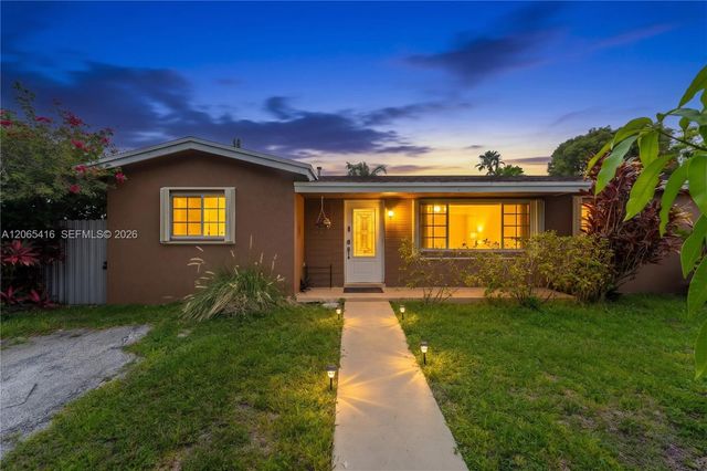 20301 SW 105th Avenue, Cutler Bay, FL 33189