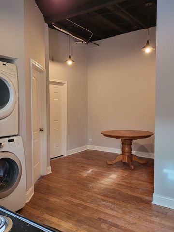 3436 S Western Avenue 1R, Chicago, IL 60608