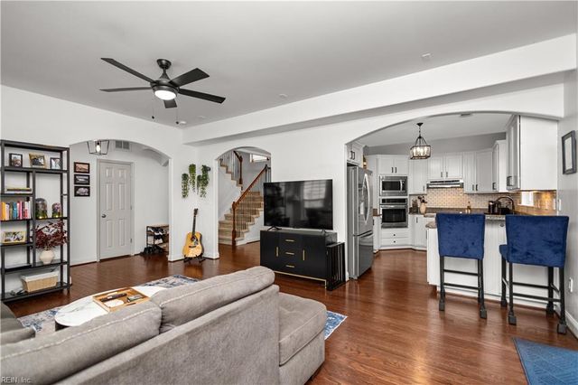 333 Moate CIR, Virginia Beach, VA 23462