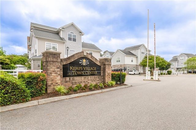 333 Moate CIR, Virginia Beach, VA 23462
