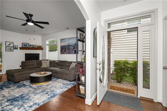 333 Moate CIR, Virginia Beach, VA 23462
