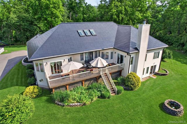 29 Gurda Lane, Pine Island, NY 10969