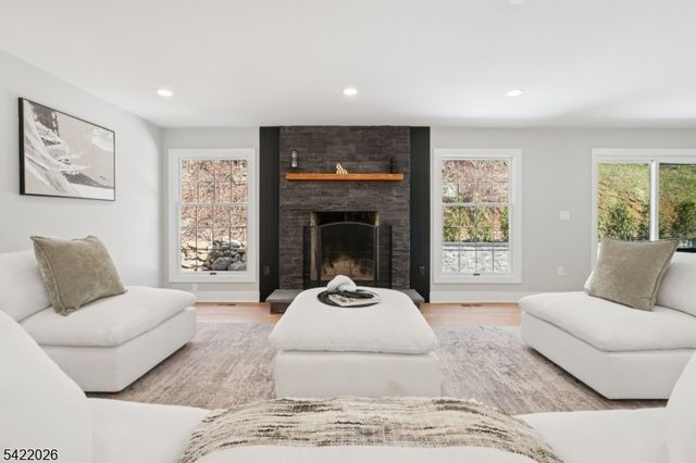146 Rockaway Rd, Tewksbury Twp., NJ 08833