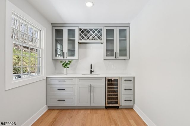 146 Rockaway Rd, Tewksbury Twp., NJ 08833