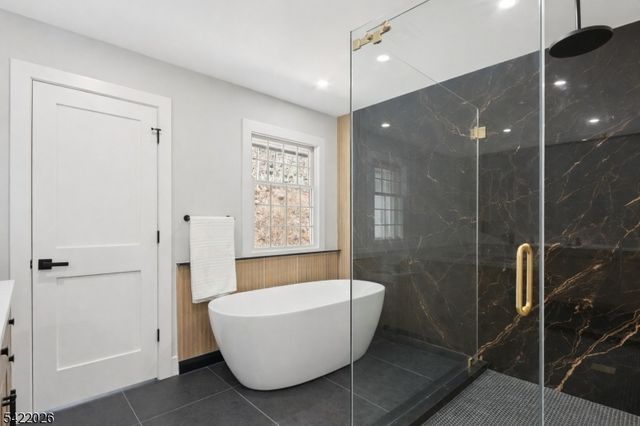 146 Rockaway Rd, Tewksbury Twp., NJ 08833