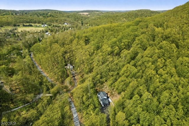146 Rockaway Rd, Tewksbury Twp., NJ 08833