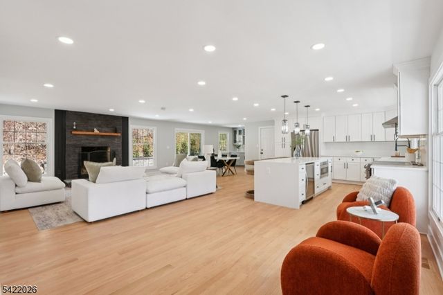 146 Rockaway Rd, Tewksbury Twp., NJ 08833