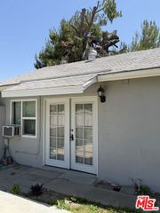 7418 Amigo Avenue 1/2, Reseda, CA 1335