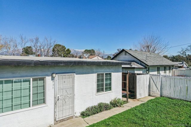 925 Magnolia Ave, Beaumont, CA 92223