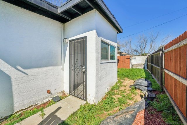 925 Magnolia Ave, Beaumont, CA 92223