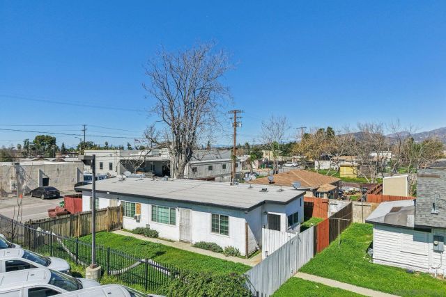 925 Magnolia Ave, Beaumont, CA 92223