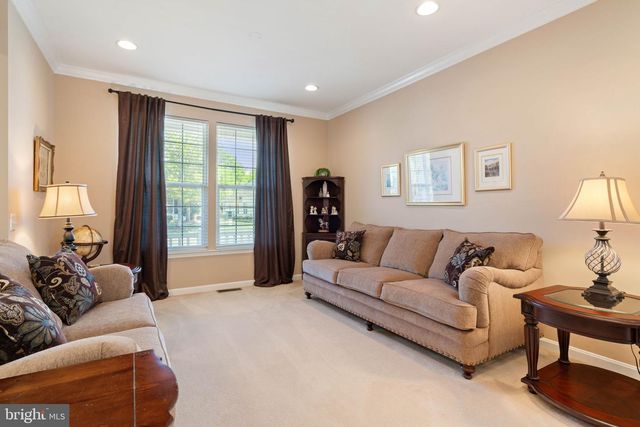 3716 DETRICK TRL, Dumfries, VA 22025